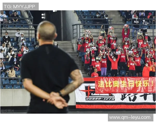 斯普利特赞杨瀚森场下努力训练心肺与力量这位年轻球员的拼搏精神值得认可